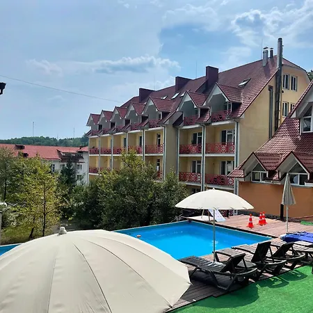 Recreation Complex Sunny Resort Polyana (Transcarpathia)